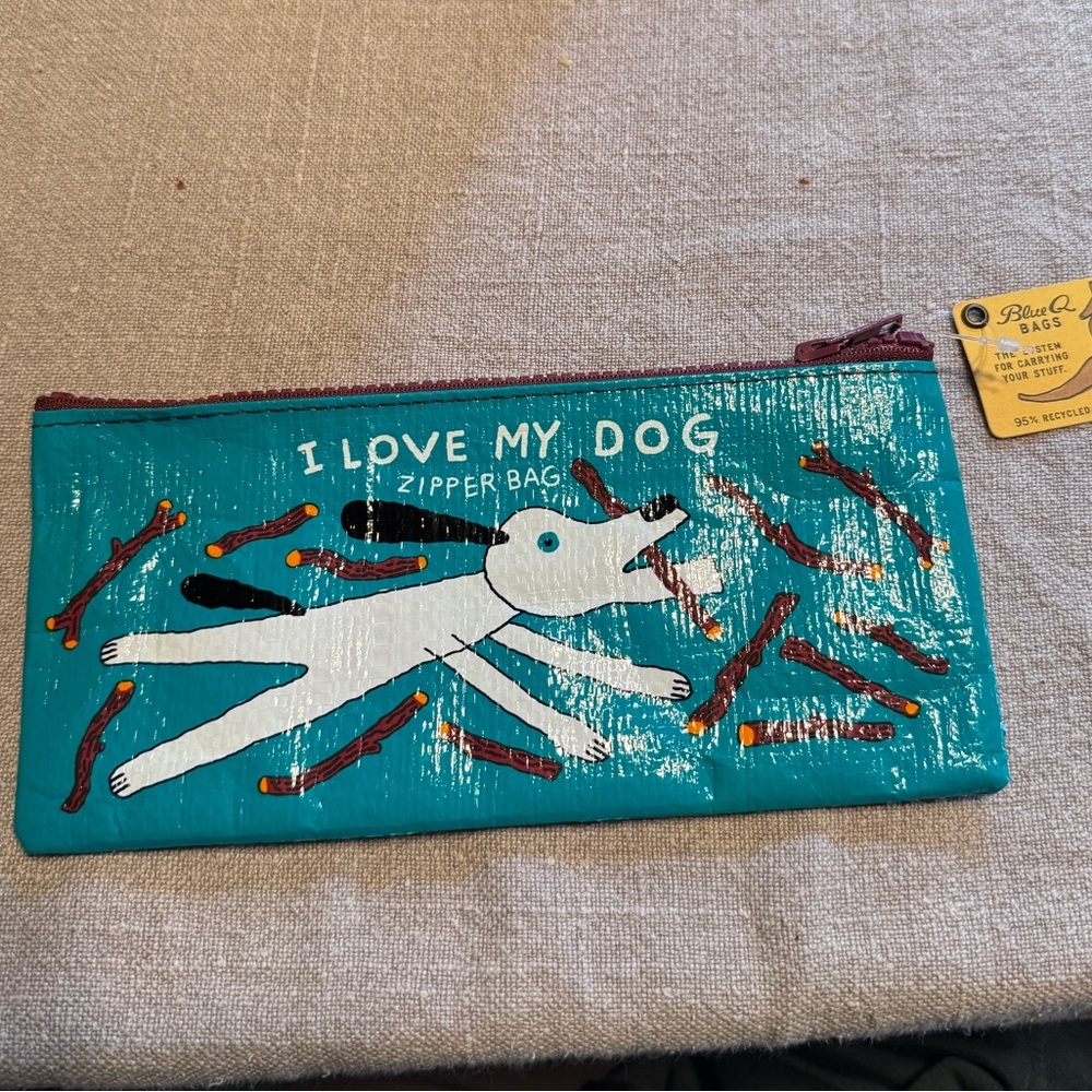 Blue Q Pencil Case - I Love My Dog. NWT